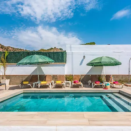 La Marina Villa