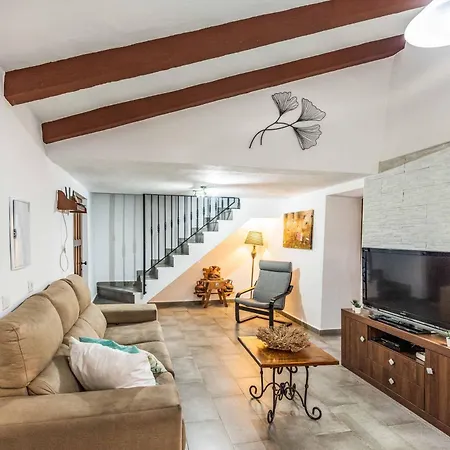 La Marina Villa *